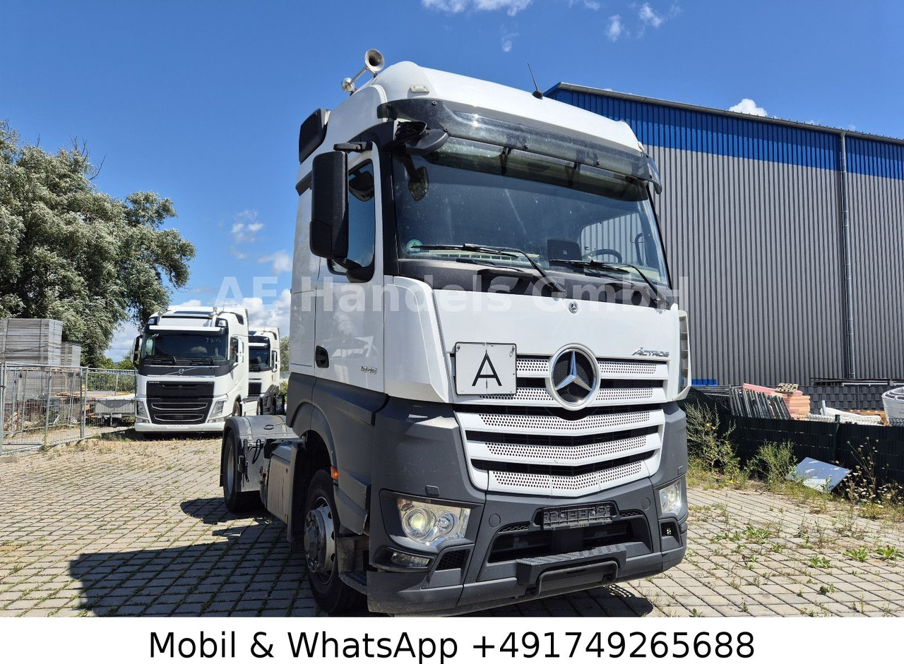 Mercedes-Benz Actros V 1845 BL 4x4 Allrad *Retarder/Hydr./LDW - Tracteur routier: photos 1 Mercedes-Benz Actros V 1845 BL 4x4 Allrad *Retarder/Hydr./LDW - Tracteur routier: photos 1