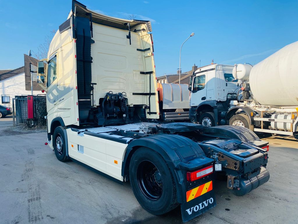 Volvo FH 540 Globe BL I-Shift Dual*VEB/2-KreisHydr/ACC - Tracteur routier: photos 5 Volvo FH 540 Globe BL I-Shift Dual*VEB/2-KreisHydr/ACC - Tracteur routier: photos 5