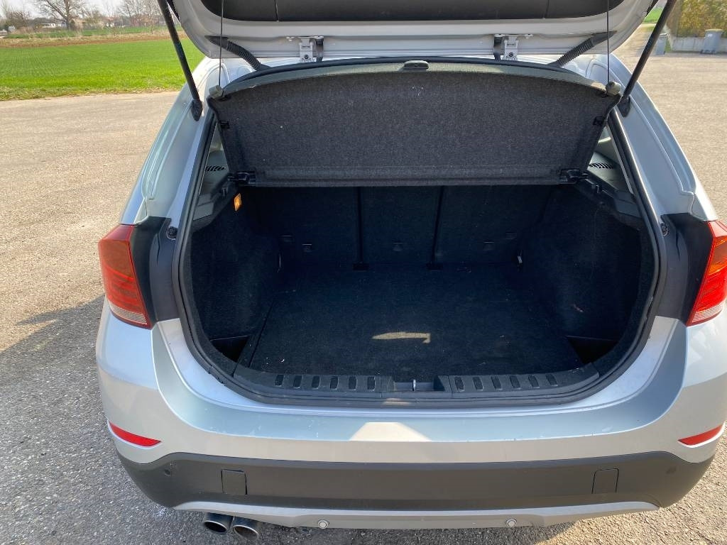 SUV BMW X1 x-drive E84 2.0i TwinPowerTurbo: photos 39