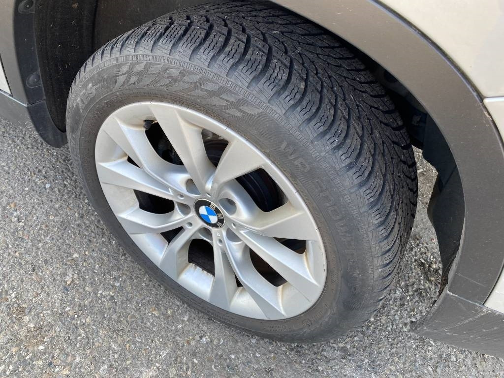 SUV BMW X1 x-drive E84 2.0i TwinPowerTurbo: photos 31