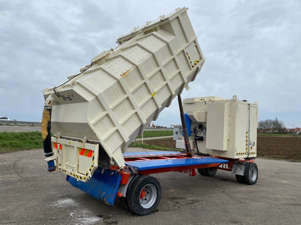 UNIVAC Aspirateur Mobile SC90DAV9AR-C - Camping-car: photos 5 UNIVAC Aspirateur Mobile SC90DAV9AR-C - Camping-car: photos 5