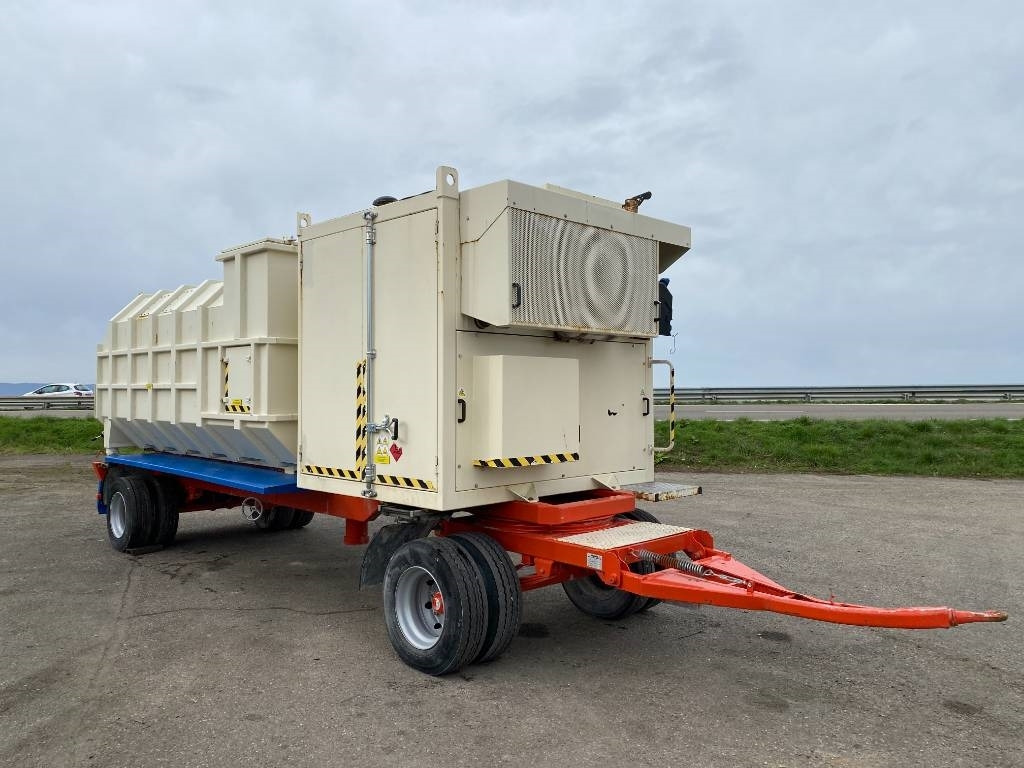 UNIVAC Aspirateur Mobile SC90DAV9AR-C - Camping-car: photos 3 UNIVAC Aspirateur Mobile SC90DAV9AR-C - Camping-car: photos 3