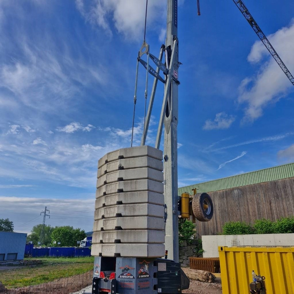 Dalbe Dalbe DB 50 1er Main /Certificat CE Non Endommagée - Grue à montage rapide: photos 3 Dalbe Dalbe DB 50 1er Main /Certificat CE Non Endommagée - Grue à montage rapide: photos 3