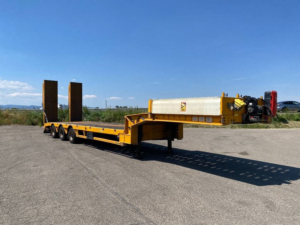 Faymonville MULTIMAX F-S43-1AAF-F-001 1er Main - Semi-remorque surbaissé: photos 4 Faymonville MULTIMAX F-S43-1AAF-F-001 1er Main - Semi-remorque surbaissé: photos 4