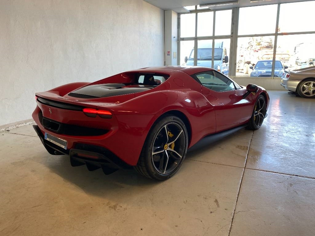 Ferrari 296 GTB Origine Françaises TVA Récupérable neuve - Voiture: photos 4 Ferrari 296 GTB Origine Françaises TVA Récupérable neuve - Voiture: photos 4