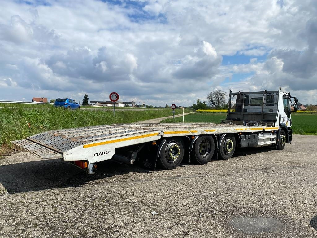 Iveco STRALIS 360 e6 A Réparer - Camion porte-voitures: photos 4 Iveco STRALIS 360 e6 A Réparer - Camion porte-voitures: photos 4