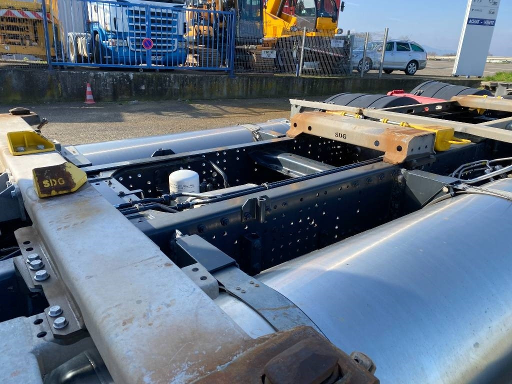 Camion porte-conteneur/ Caisse mobile Iveco STRALIS 460NP LNG RETARDER: photos 29