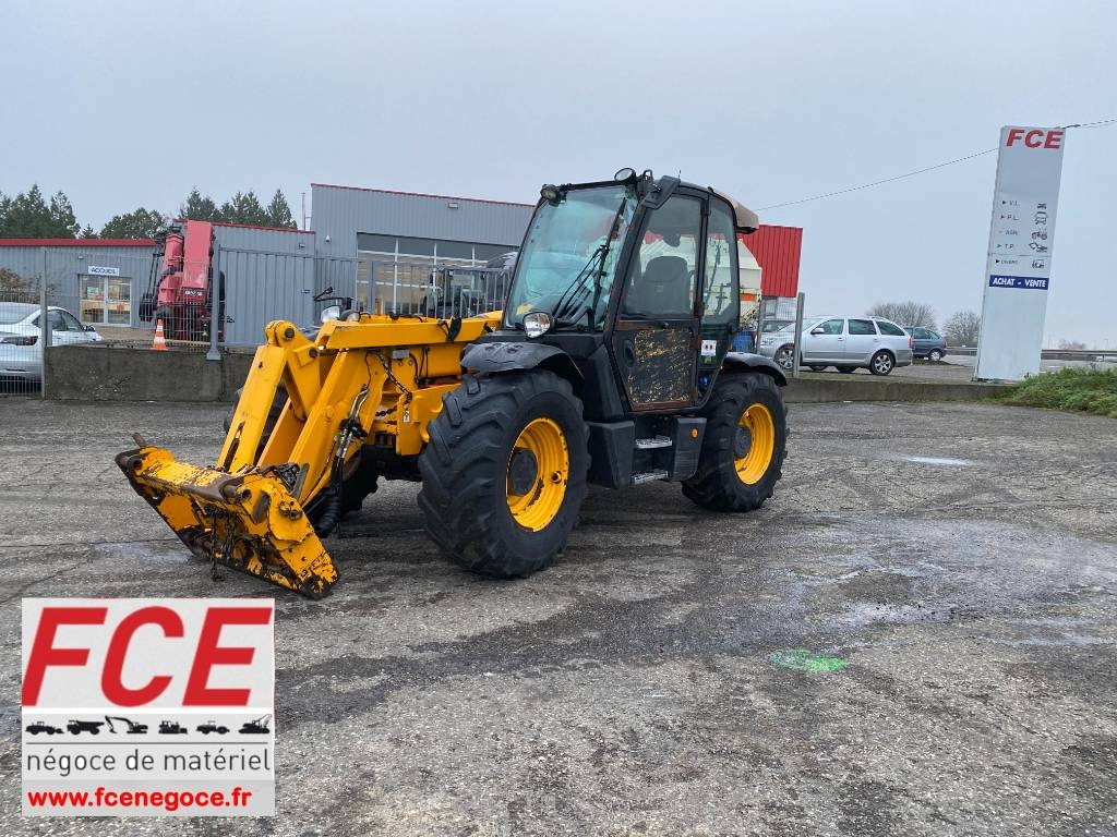 JCB 531-70 Agri Plus 40km - Chariot télescopique: photos 1 JCB 531-70 Agri Plus 40km - Chariot télescopique: photos 1