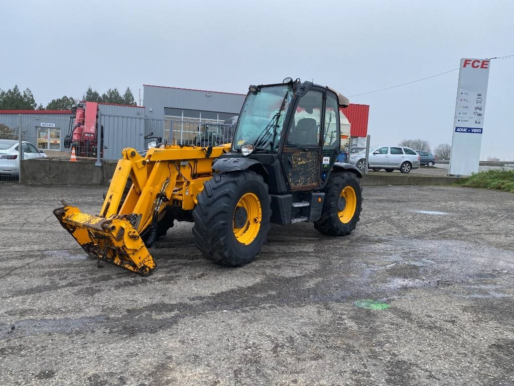 JCB 531-70 Agri Plus 40km - Chariot télescopique: photos 4 JCB 531-70 Agri Plus 40km - Chariot télescopique: photos 4