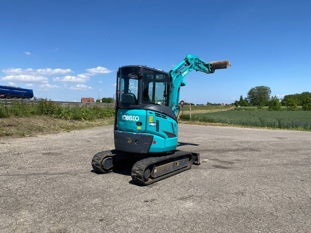 Kobelco SK28SR-6E 1er Main Origine Française endommagée - Mini pelle: photos 4 Kobelco SK28SR-6E 1er Main Origine Française endommagée - Mini pelle: photos 4