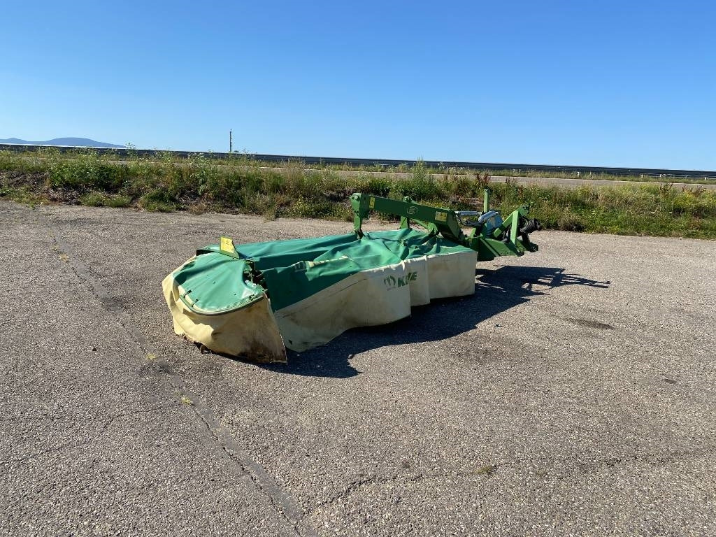 Krone EASY CUT R360 endommagé - Faucheuse: photos 4 Krone EASY CUT R360 endommagé - Faucheuse: photos 4