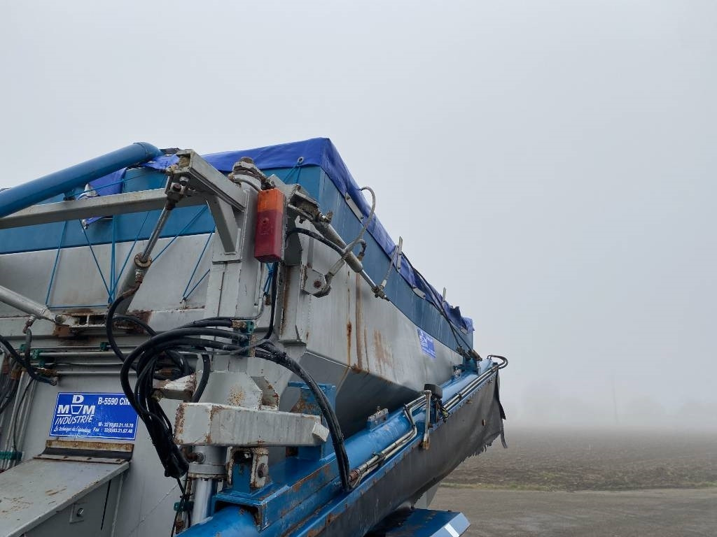 Distributeur d'engrais MDM RE 813 Origine Française endommagé: photos 46