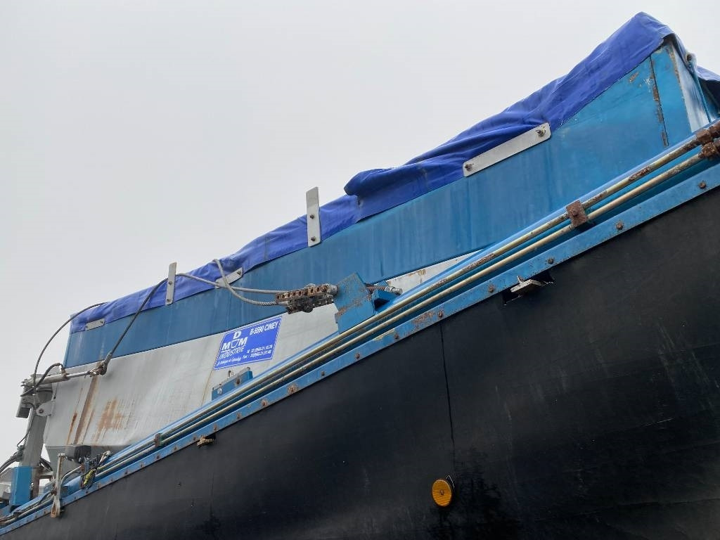 Distributeur d'engrais MDM RE 813 Origine Française endommagé: photos 13