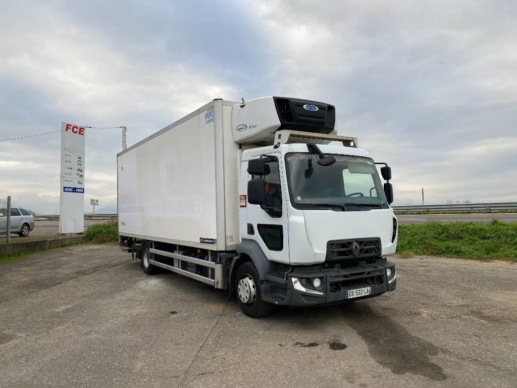 Renault D240 /LAMBERET/CARRIER 1150 *A REPARER* - Camion frigorifique: photos 3 Renault D240 /LAMBERET/CARRIER 1150 *A REPARER* - Camion frigorifique: photos 3