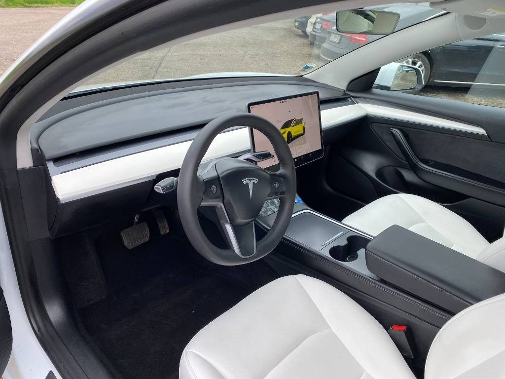Voiture Tesla MODEL 3 5YJ3 - Rwd-Carte Grise Française endommagé: photos 14