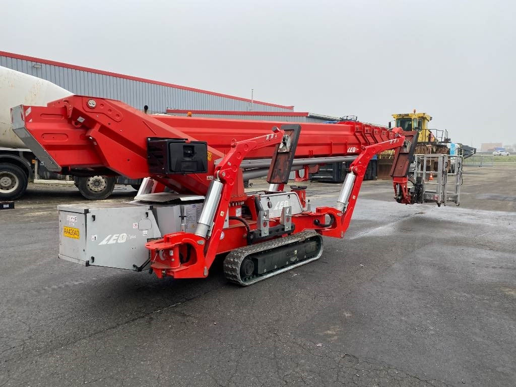 Teupen LEO35T/PLUS a réparer - Nacelle araignée: photos 4 Teupen LEO35T/PLUS a réparer - Nacelle araignée: photos 4