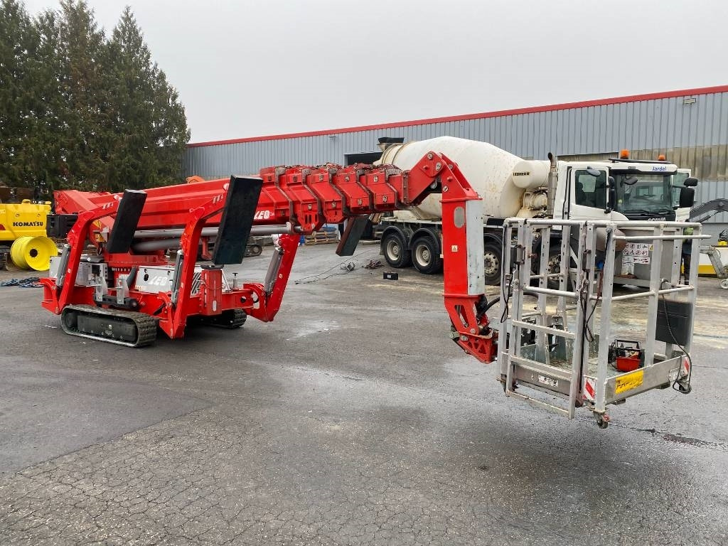 Teupen LEO35T/PLUS a réparer - Nacelle araignée: photos 3 Teupen LEO35T/PLUS a réparer - Nacelle araignée: photos 3