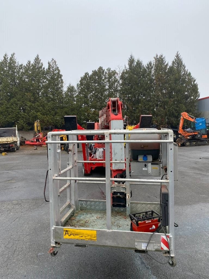 Teupen LEO35T/PLUS a réparer - Nacelle araignée: photos 2 Teupen LEO35T/PLUS a réparer - Nacelle araignée: photos 2