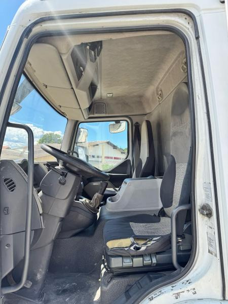 Camion frigorifique Renault Midlum 220 DXI: photos 14