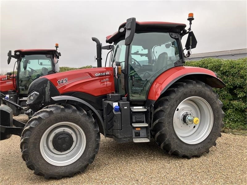 Case IH Maxxum 145 CVX - Tracteur agricole: photos 1 Case IH Maxxum 145 CVX - Tracteur agricole: photos 1