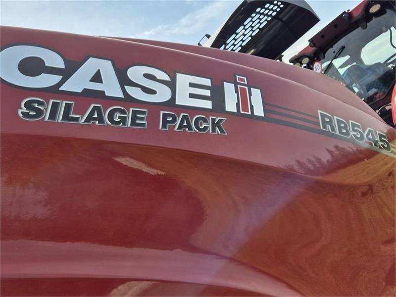 Case IH RB 545 silage pack Med ballevender  - Presse à balles rondes: photos 3 Case IH RB 545 silage pack Med ballevender  - Presse à balles rondes: photos 3