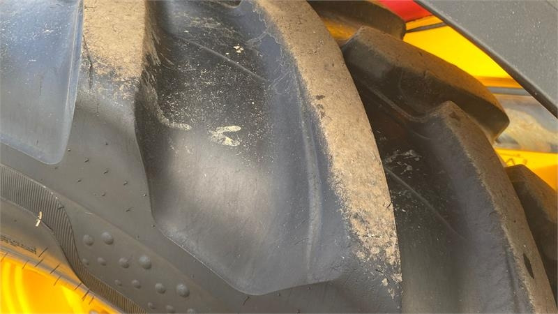 JCB 4CX - Tractopelle: photos 5 JCB 4CX - Tractopelle: photos 5