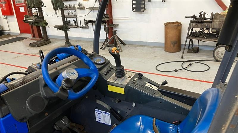 Multione 5.3 5.3 - Valet de ferme: photos 4 Multione 5.3 5.3 - Valet de ferme: photos 4