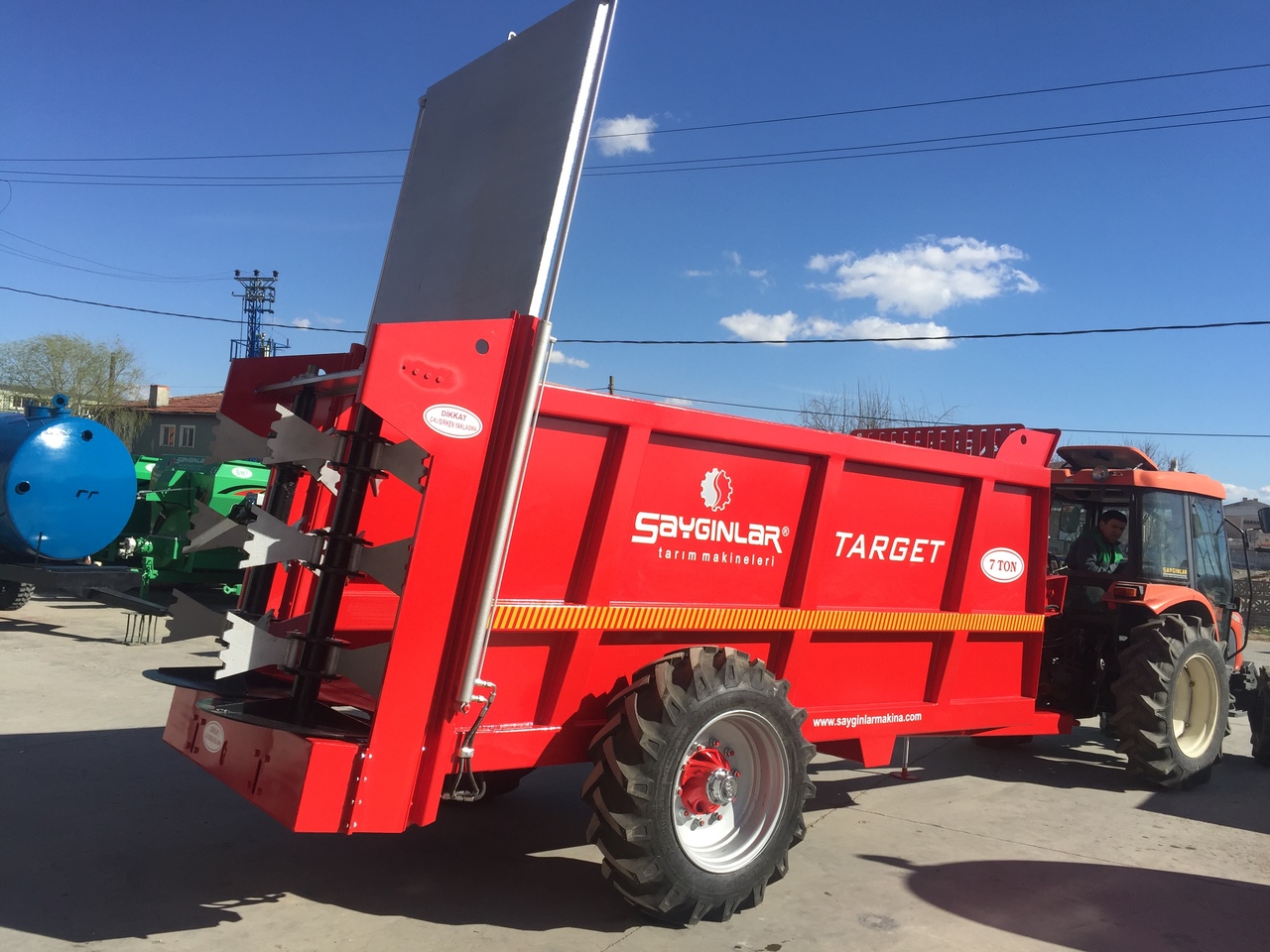 TARGET 10 TON HYDRAULIC PUSH MANURE SPREADER - Epandeur à fumier: photos 5 TARGET 10 TON HYDRAULIC PUSH MANURE SPREADER - Epandeur à fumier: photos 5