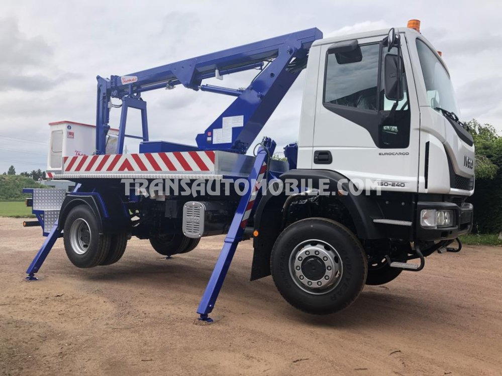 Iveco Eurocargo ML150E24W 5.9L Diesel NACELLE - 4x4 - Camion avec nacelle: photos 1 Iveco Eurocargo ML150E24W 5.9L Diesel NACELLE - 4x4 - Camion avec nacelle: photos 1