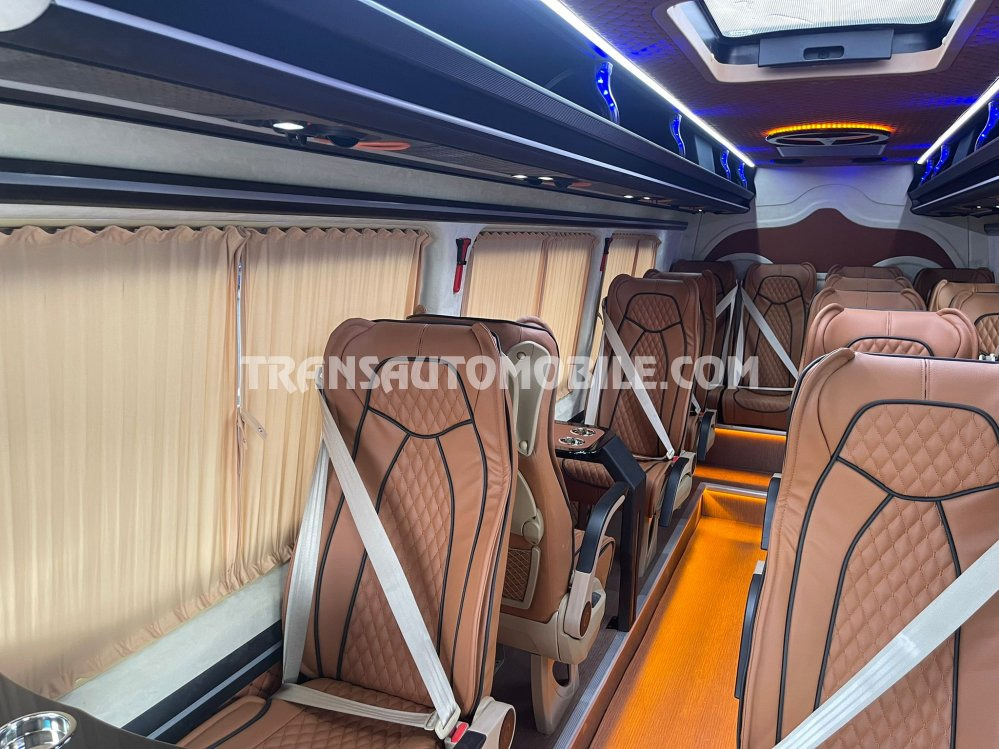 Minibus, Transport de personnes neuf Mercedes Benz Sprinter 519 CDI 2.2L DIESEL AUTOMATIQUE vip: photos 16 Minibus, Transport de personnes neuf Mercedes Benz Sprinter 519 CDI 2.2L DIESEL AUTOMATIQUE vip: photos 16