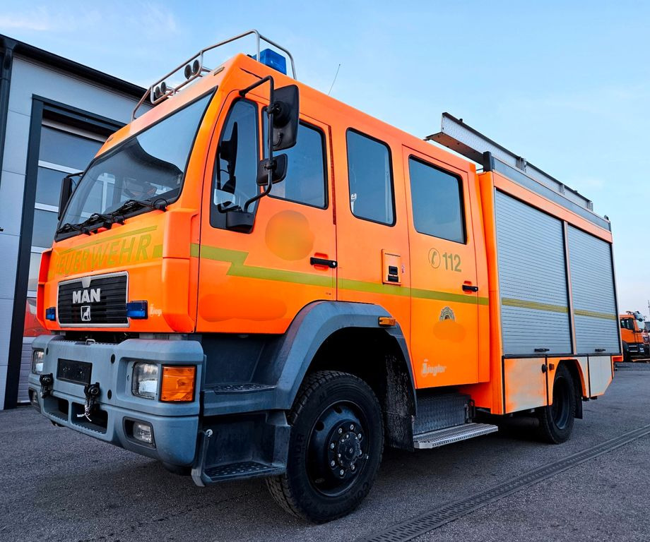 MAN 14.224 L80 4x4 Feuerwehr LF16 Ziegler - Camion: photos 1 MAN 14.224 L80 4x4 Feuerwehr LF16 Ziegler - Camion: photos 1