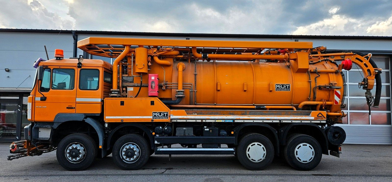 MAN FE35.410 8x6 Assmann Kanalspüler V2A Recycling - Camion hydrocureur: photos 2 MAN FE35.410 8x6 Assmann Kanalspüler V2A Recycling - Camion hydrocureur: photos 2