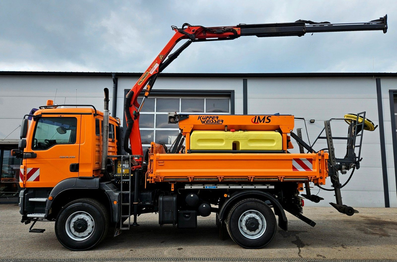 MAN TGM 18.290 4x4 Palfinger PK7001 Kran Funk Euro5 - Camion benne, Camion grue: photos 2 MAN TGM 18.290 4x4 Palfinger PK7001 Kran Funk Euro5 - Camion benne, Camion grue: photos 2