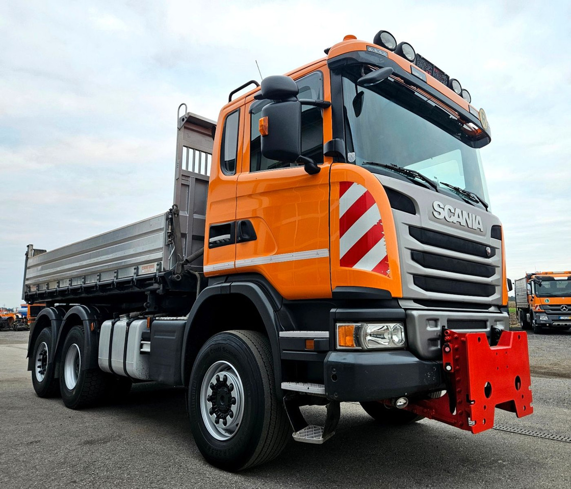 Scania G 410 6x4-4 Euro6 Winterdienst - Camion benne: photos 1 Scania G 410 6x4-4 Euro6 Winterdienst - Camion benne: photos 1