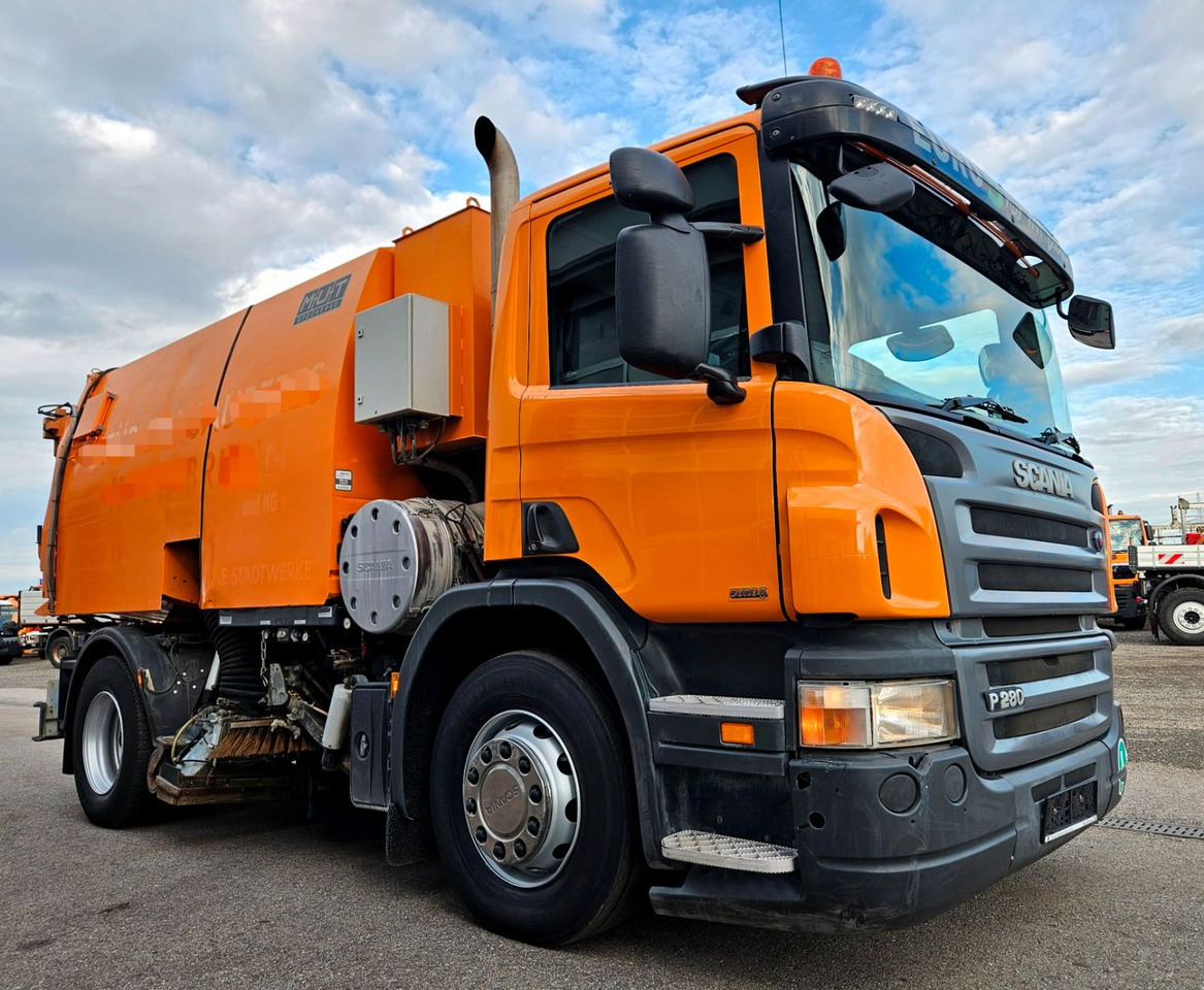 Scania P280 Euro5 MUT 7m3 Hydrostat - Balayeuse de voirie: photos 1 Scania P280 Euro5 MUT 7m3 Hydrostat - Balayeuse de voirie: photos 1