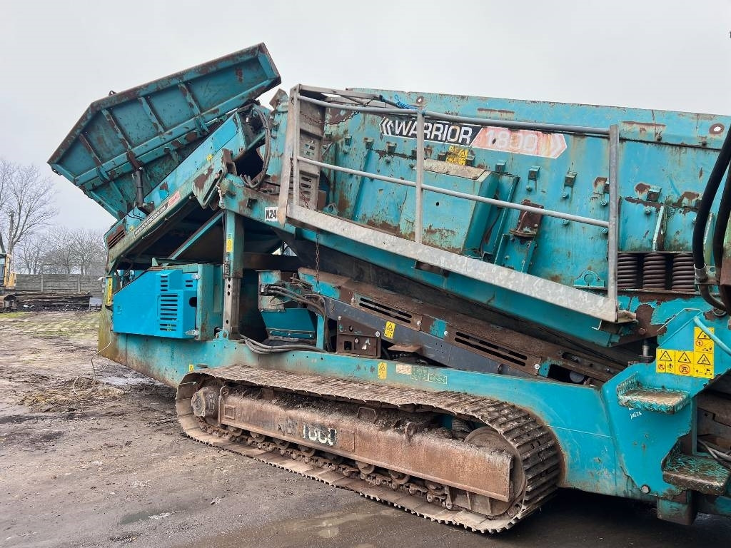 PowerScreen Warrior 1800 - Crible: photos 4 PowerScreen Warrior 1800 - Crible: photos 4