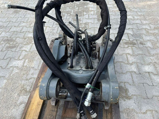 Liebherr Likufix SWA48 - Attache rapide: photos 2 Liebherr Likufix SWA48 - Attache rapide: photos 2