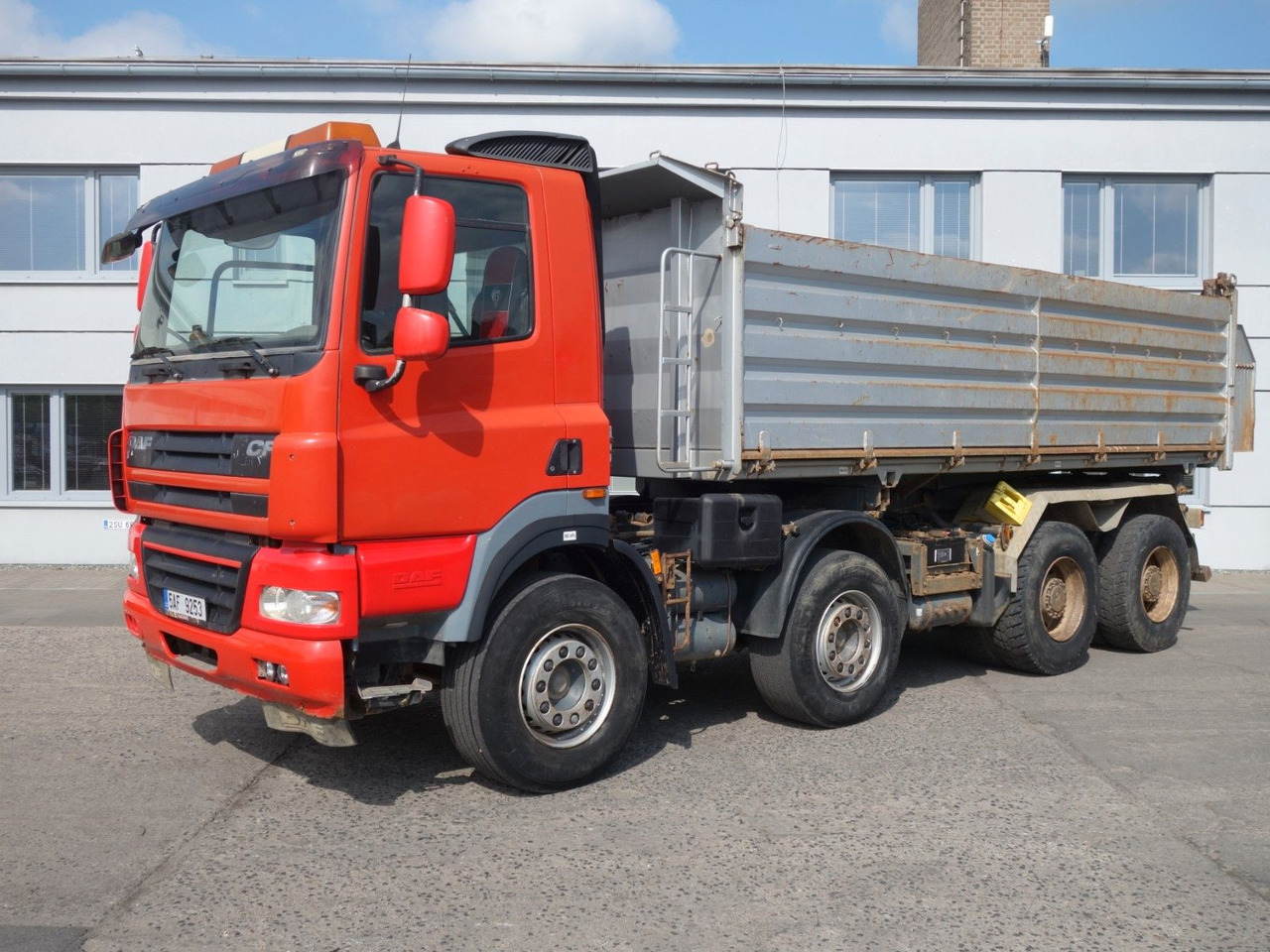 DAF CF85.410 8x4 mit Meiller - Camion benne: photos 2 DAF CF85.410 8x4 mit Meiller - Camion benne: photos 2