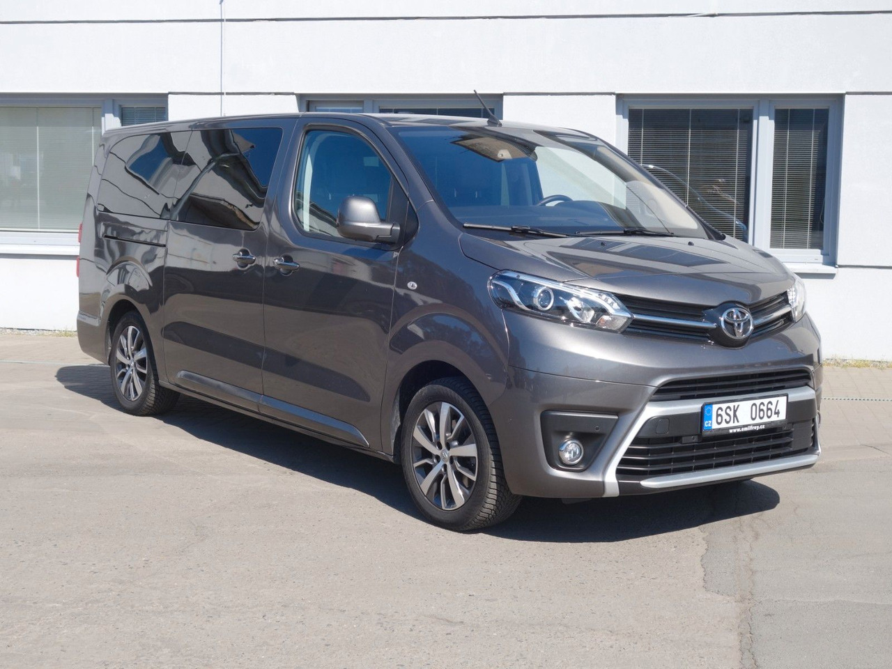 Toyota Proace Verso L2 Executive - Transport de personnes: photos 2 Toyota Proace Verso L2 Executive - Transport de personnes: photos 2
