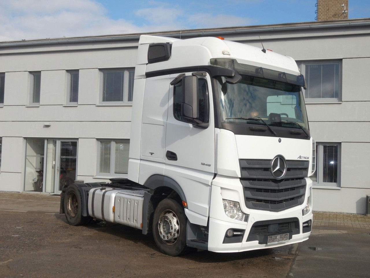 Mercedes-Benz Actros 1845 LS SD, Giga Space - Tracteur routier: photos 2 Mercedes-Benz Actros 1845 LS SD, Giga Space - Tracteur routier: photos 2
