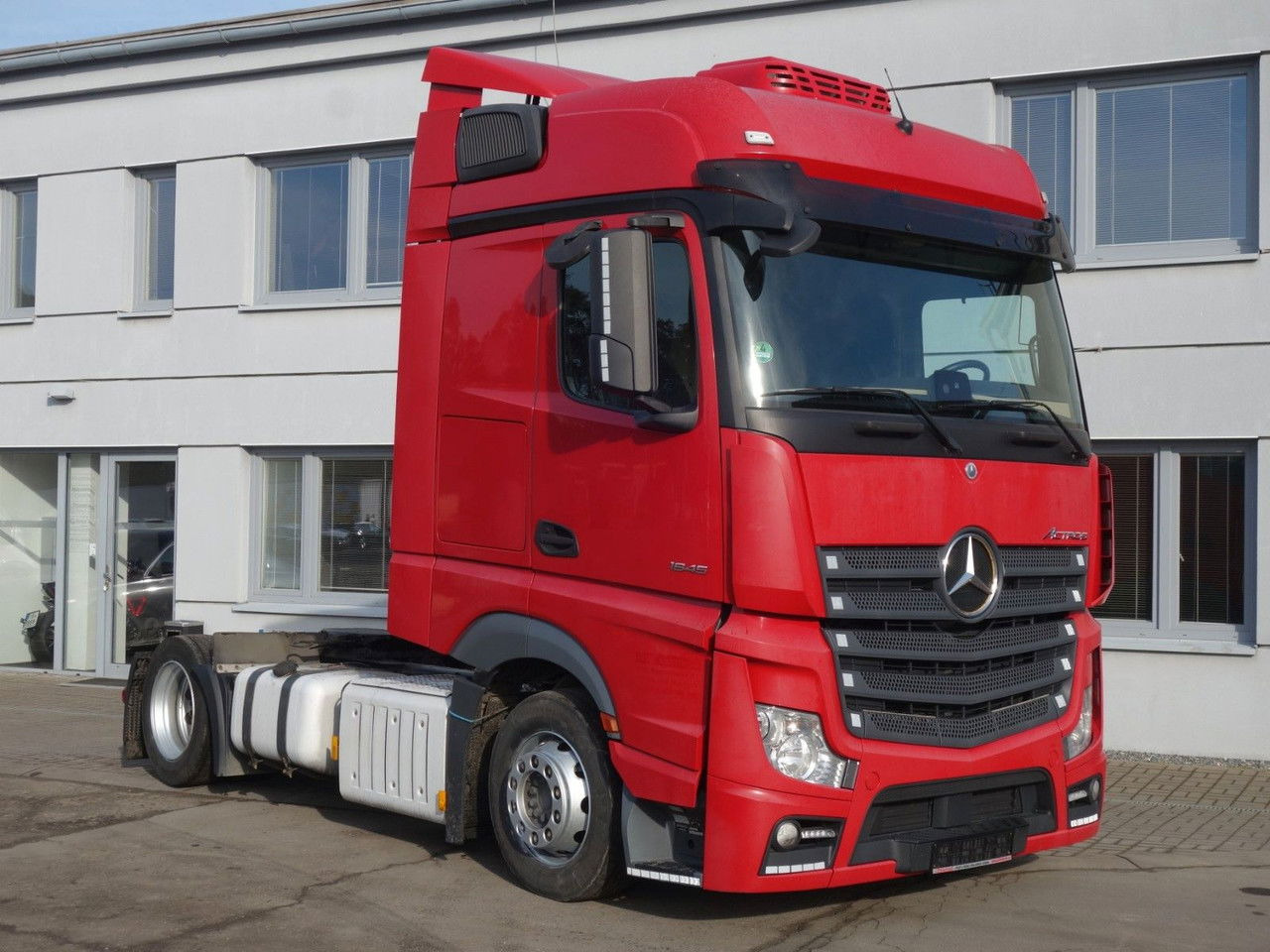 Mercedes-Benz Actros 1845 Lsnrl, Lowdeck, Standklima, 2 Stk. - Tracteur routier: photos 3 Mercedes-Benz Actros 1845 Lsnrl, Lowdeck, Standklima, 2 Stk. - Tracteur routier: photos 3