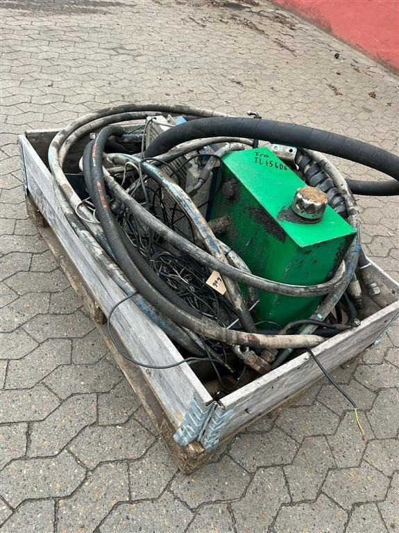 Samson PG 25 Hjultræk - Essieu et pièces pour Tonne à lisier: photos 4 Samson PG 25 Hjultræk - Essieu et pièces pour Tonne à lisier: photos 4