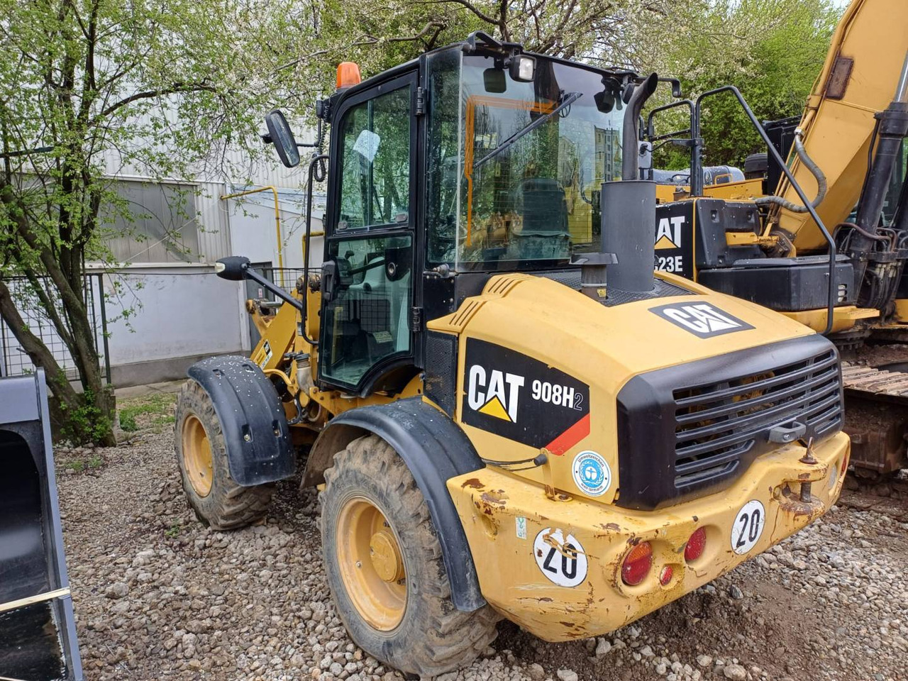 CAT 908H2 - Chargeuse sur pneus: photos 4 CAT 908H2 - Chargeuse sur pneus: photos 4