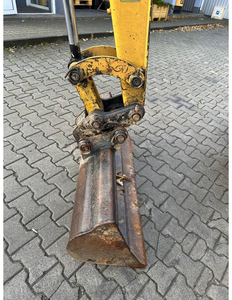 Pelle sur chenille CAT 304E2CR: photos 17