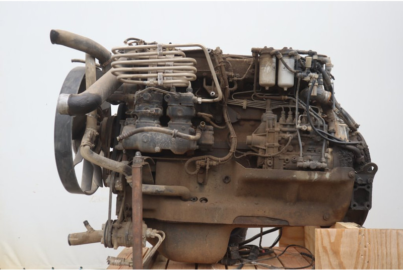 MAN D2866LF35 EURO2 360PS - Moteur pour Camion: photos 1 MAN D2866LF35 EURO2 360PS - Moteur pour Camion: photos 1