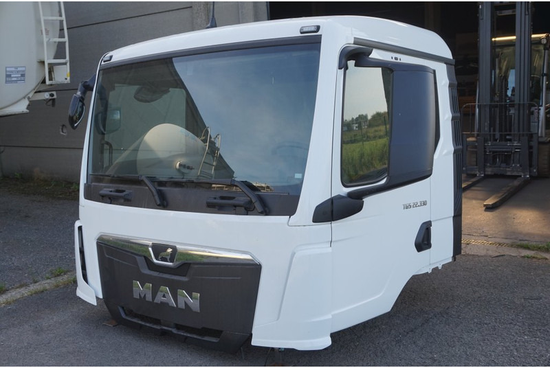 MAN TG3 NN NEW 81.60000-5120 - Cabine et intérieur pour Camion: photos 3 MAN TG3 NN NEW 81.60000-5120 - Cabine et intérieur pour Camion: photos 3