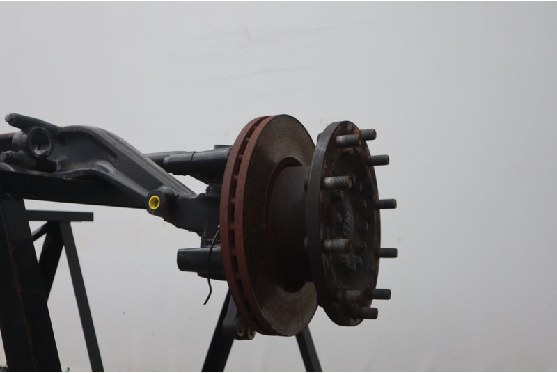 MAN VOK-09-41 81.44001-7470 - Essieu avant pour Camion: photos 2 MAN VOK-09-41 81.44001-7470 - Essieu avant pour Camion: photos 2