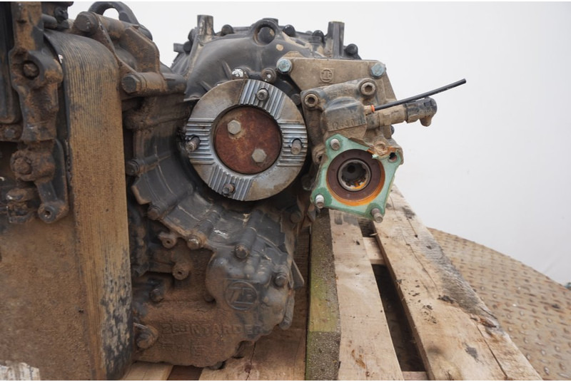 ZF 12AS2131DD+INT3  81.32004-6369 - Boîte de vitesse pour Camion: photos 4 ZF 12AS2131DD+INT3  81.32004-6369 - Boîte de vitesse pour Camion: photos 4