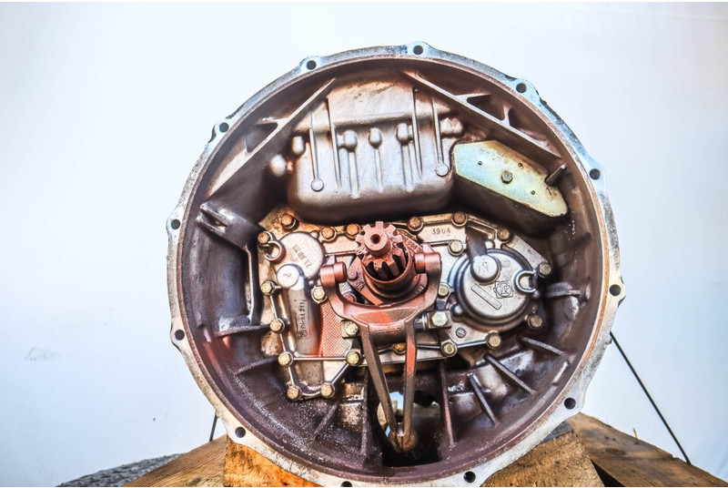 ZF 12AS2331DD+INT3 - Boîte de vitesse pour Camion: photos 2 ZF 12AS2331DD+INT3 - Boîte de vitesse pour Camion: photos 2