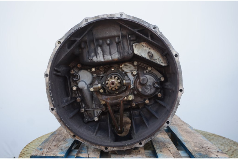 ZF 12AS2531TO + INT2 81.320004-6278 - Boîte de vitesse pour Camion: photos 2 ZF 12AS2531TO + INT2 81.320004-6278 - Boîte de vitesse pour Camion: photos 2